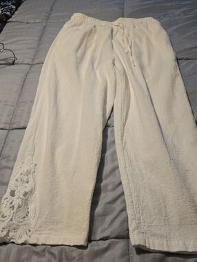 Wide Leg Crochet-Trim Linen Blend Pants - White